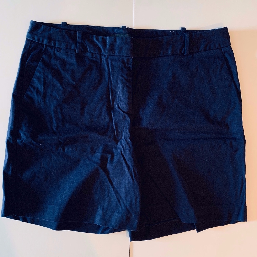 TALBOTS Navy Blue Classic Shorts Size 14